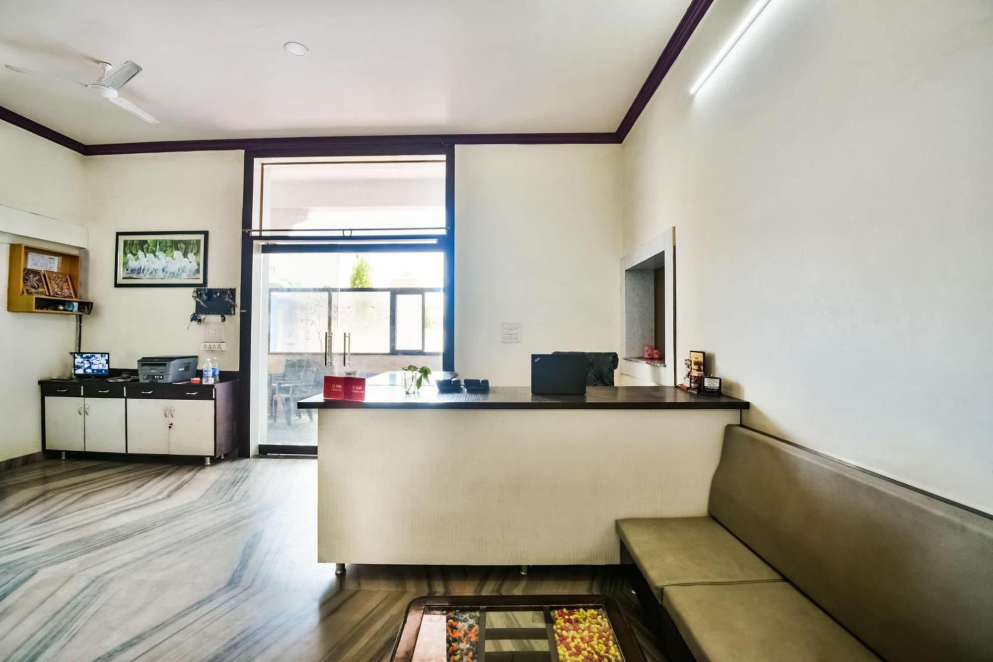 Lakāwās Hotel O Kalika Resort מראה חיצוני תמונה