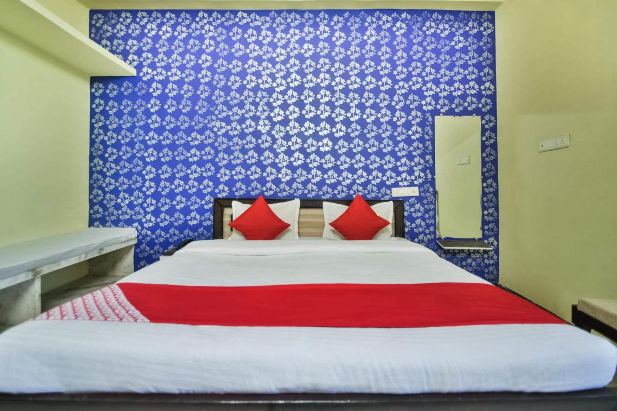 Lakāwās Hotel O Kalika Resort מראה חיצוני תמונה